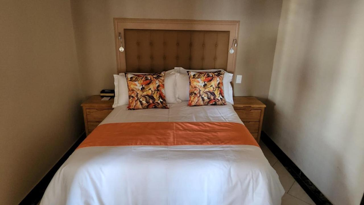 Lilypark Lodge Rustenburg Luaran gambar