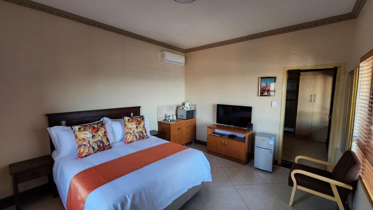 Lilypark Lodge Rustenburg Luaran gambar