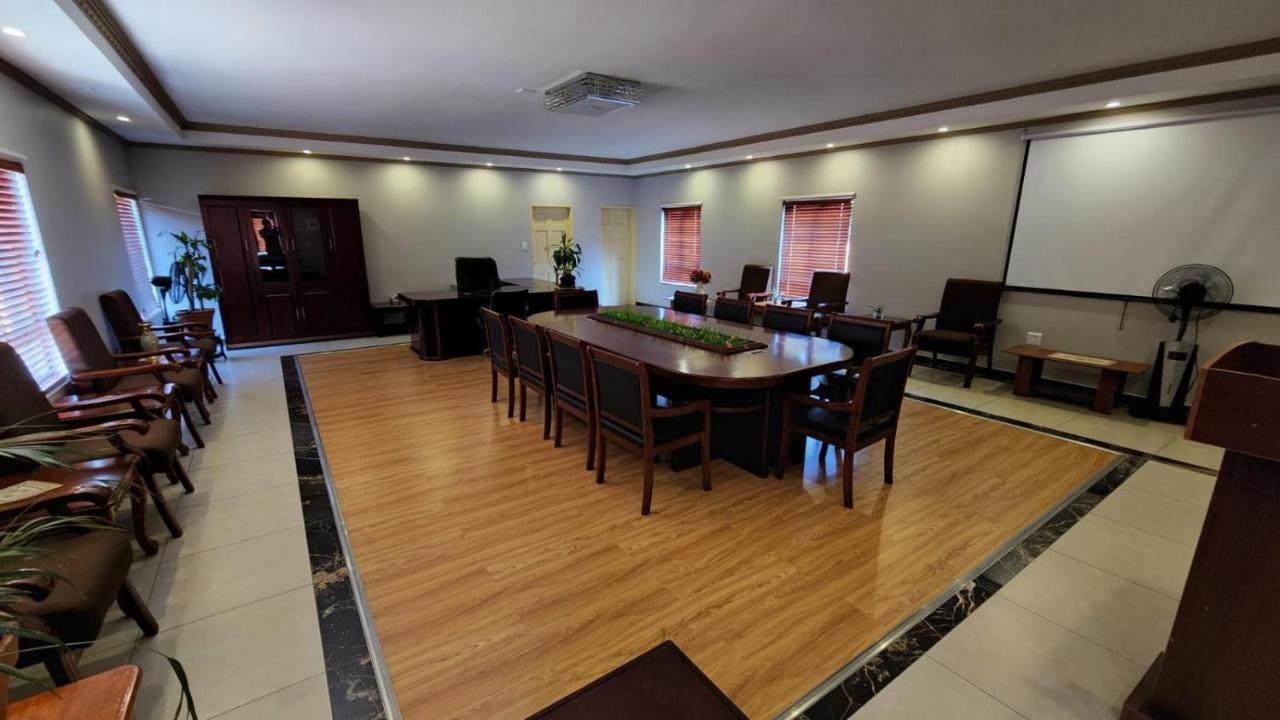 Lilypark Lodge Rustenburg Luaran gambar